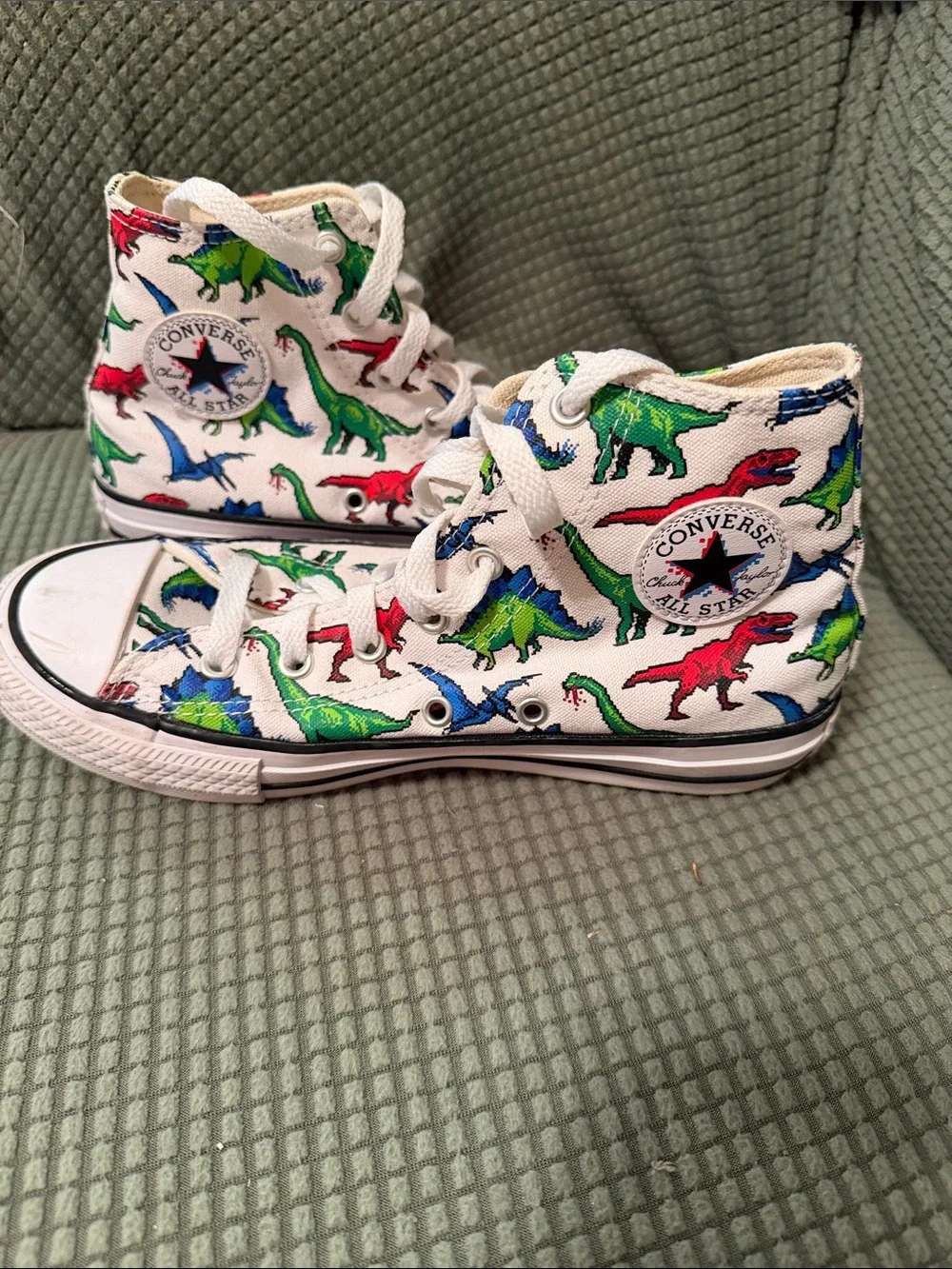 Converse High-Top Sneakers with Colorful Dinosaur Print - White. Kids size 4